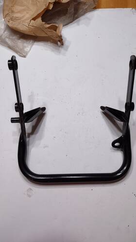 81200-hb3-770za Honda 1986-1988 Trx200sx Nos Oem Rear Carrier Grab Bar