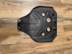 4d3-21471-00 Yamaha Raptor 125 And 250 Engine Frame Guard Bottom Oem Skid Plate